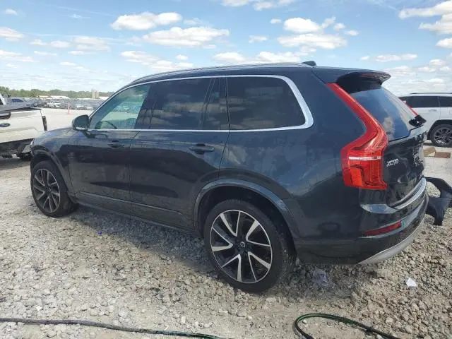 2022 VOLVO XC90 T6 MOMENTUM  