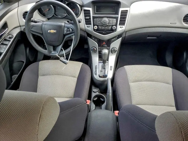 2013 CHEVROLET CRUZE LS  