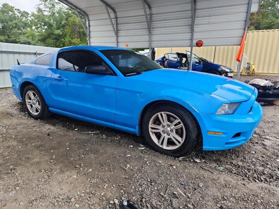 2013 FORD MUSTANG   