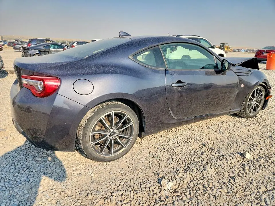 2017 TOYOTA 86 BASE  