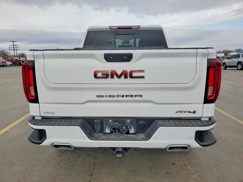 2023 GMC SIERRA   