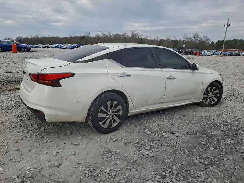 2020 NISSAN ALTIMA S  