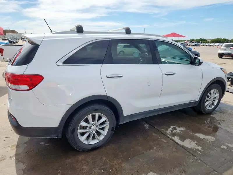 2016 KIA SORENTO LX  