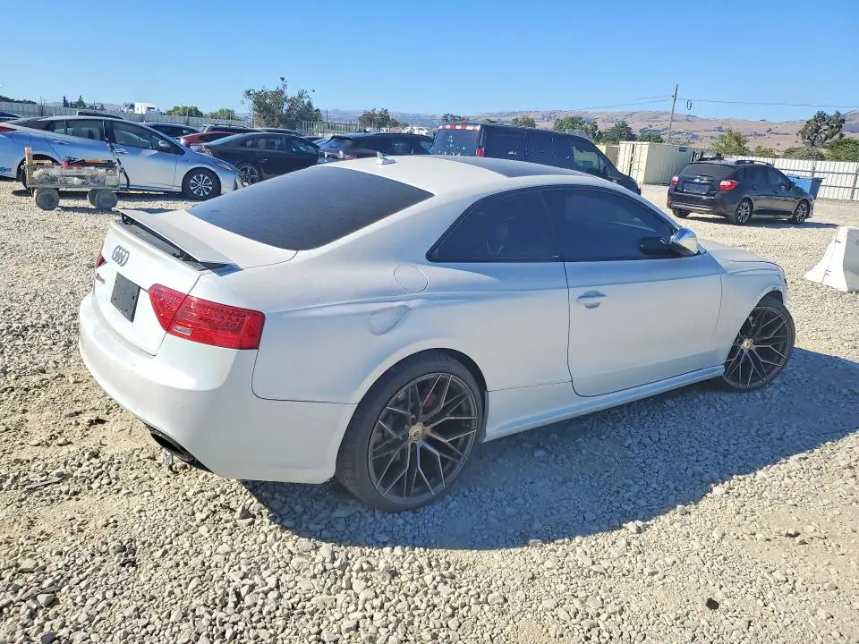 2015 AUDI RS5   