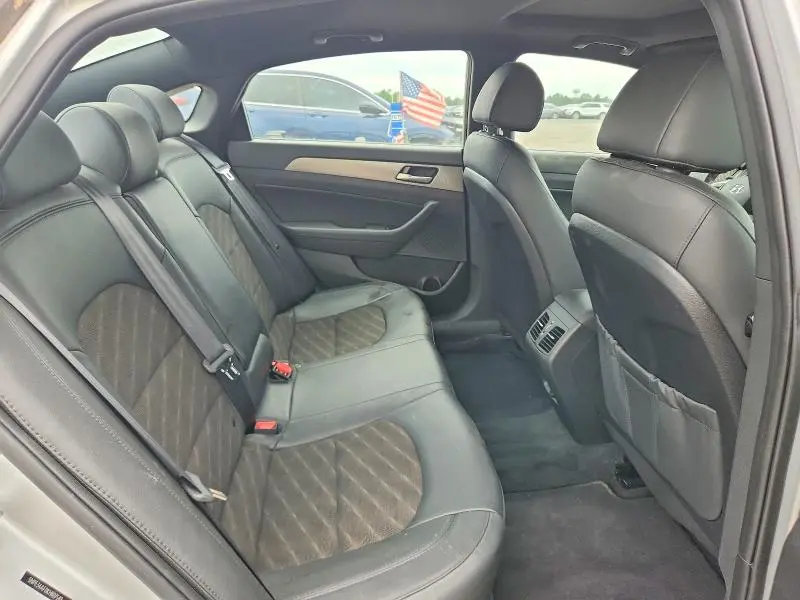 2019 HYUNDAI SONATA SPORT  