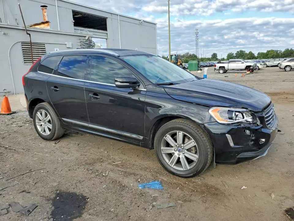 2017 VOLVO XC60 T5 INSCRIPTION  