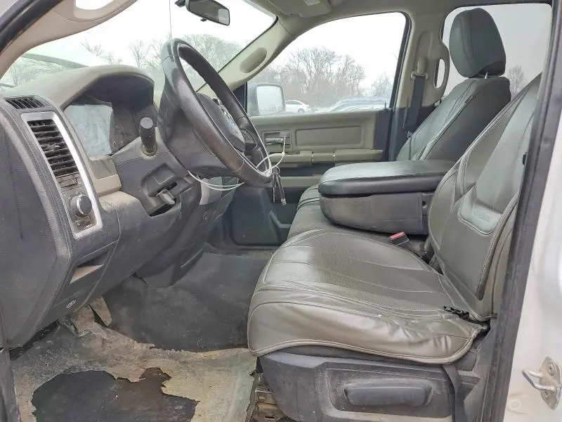 2012 DODGE RAM 1500 SLT  