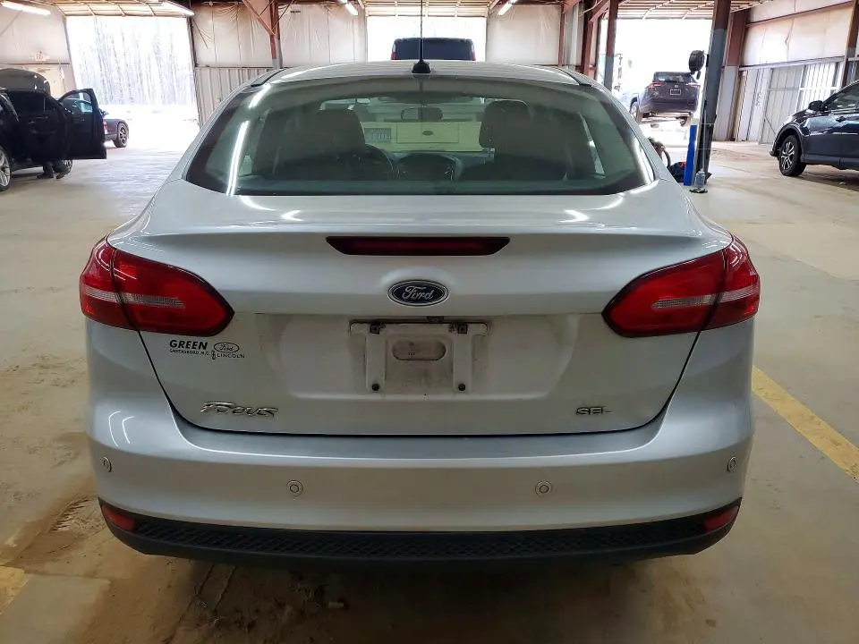 2017 FORD FOCUS SEL  