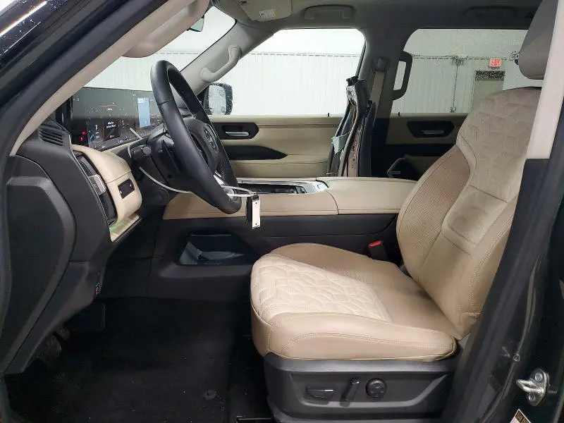 2025 NISSAN ARMADA PLATINUM  