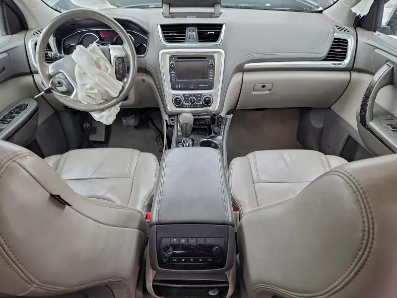2013 GMC ACADIA SLT-2  