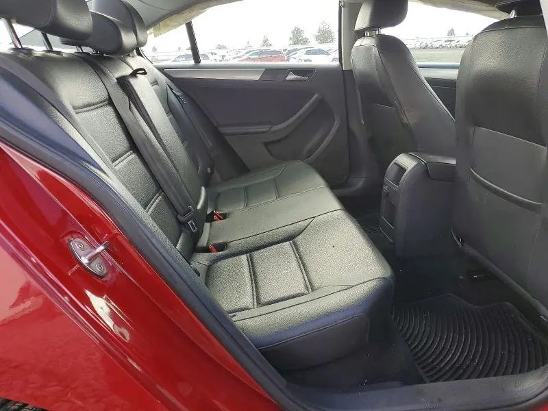 2017 VOLKSWAGEN JETTA SE  