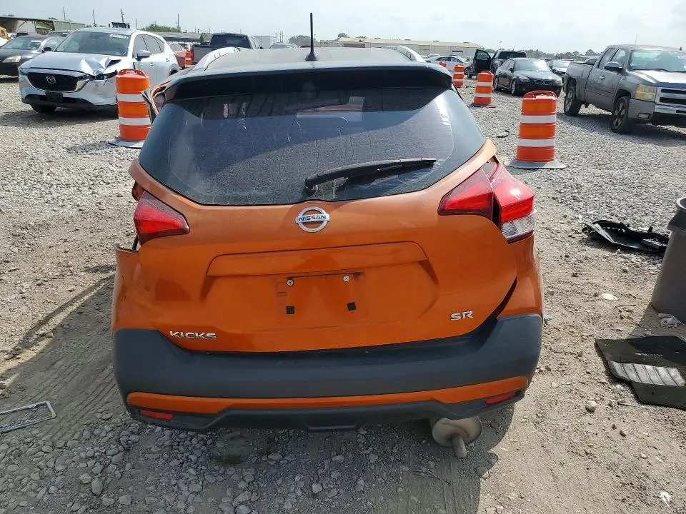 2019 NISSAN KICKS SR  