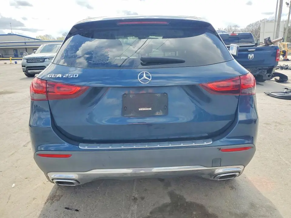 2021 MERCEDES-BENZ GLA 250  