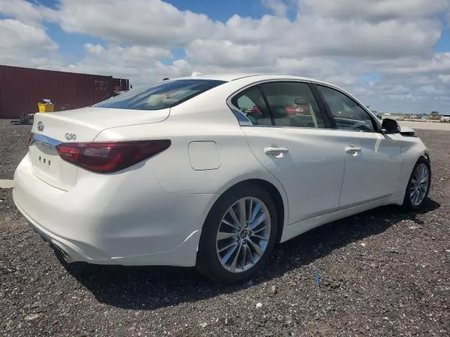 2019 INFINITI Q50 LUXE  