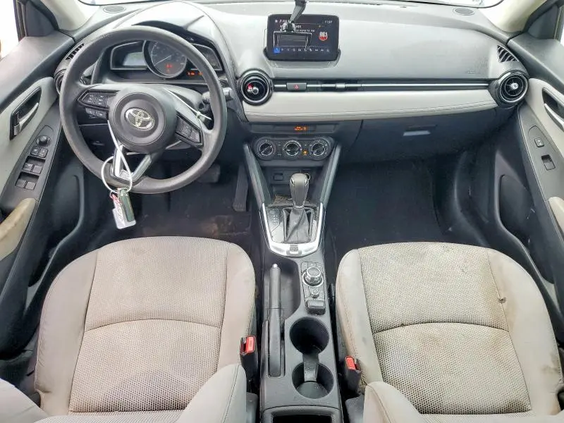 2019 TOYOTA YARIS LE  