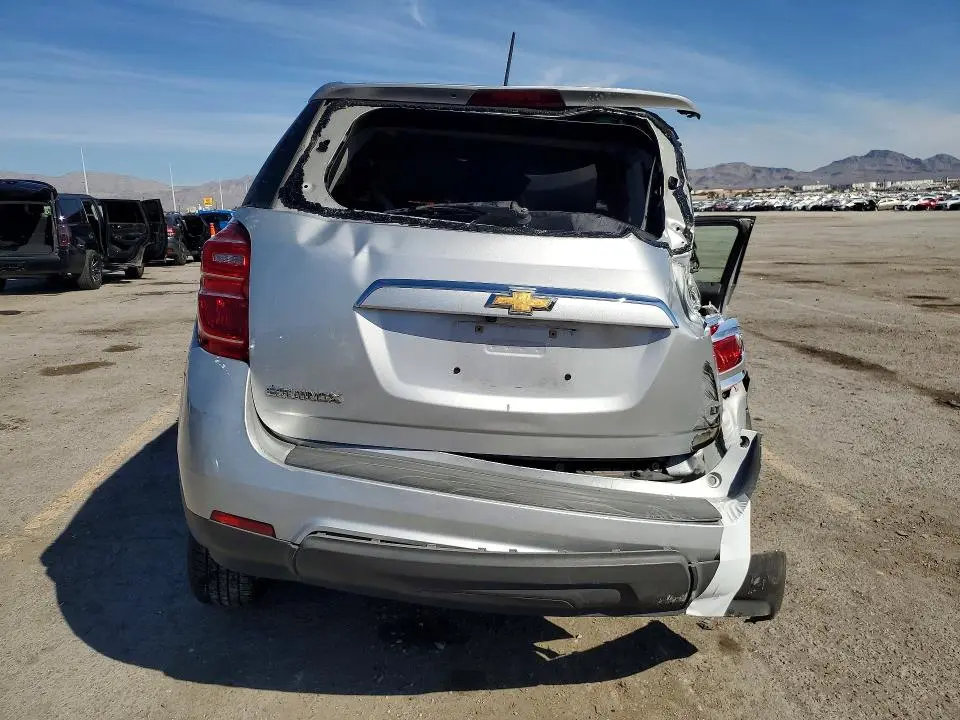 2017 CHEVROLET EQUINOX LT  