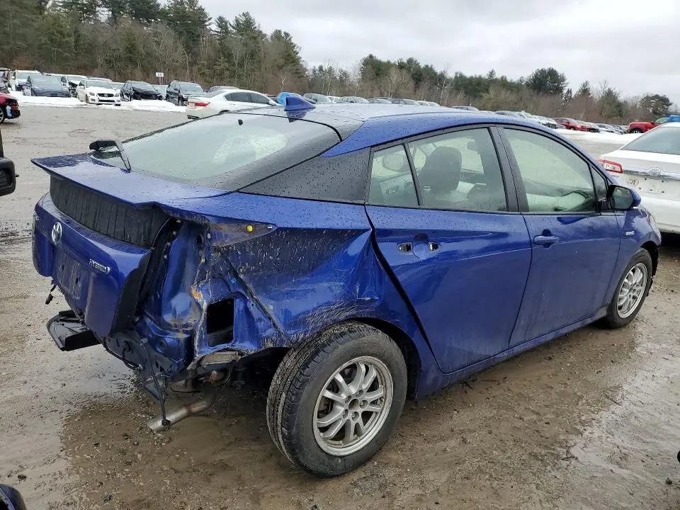 2018 TOYOTA PRIUS THREE  