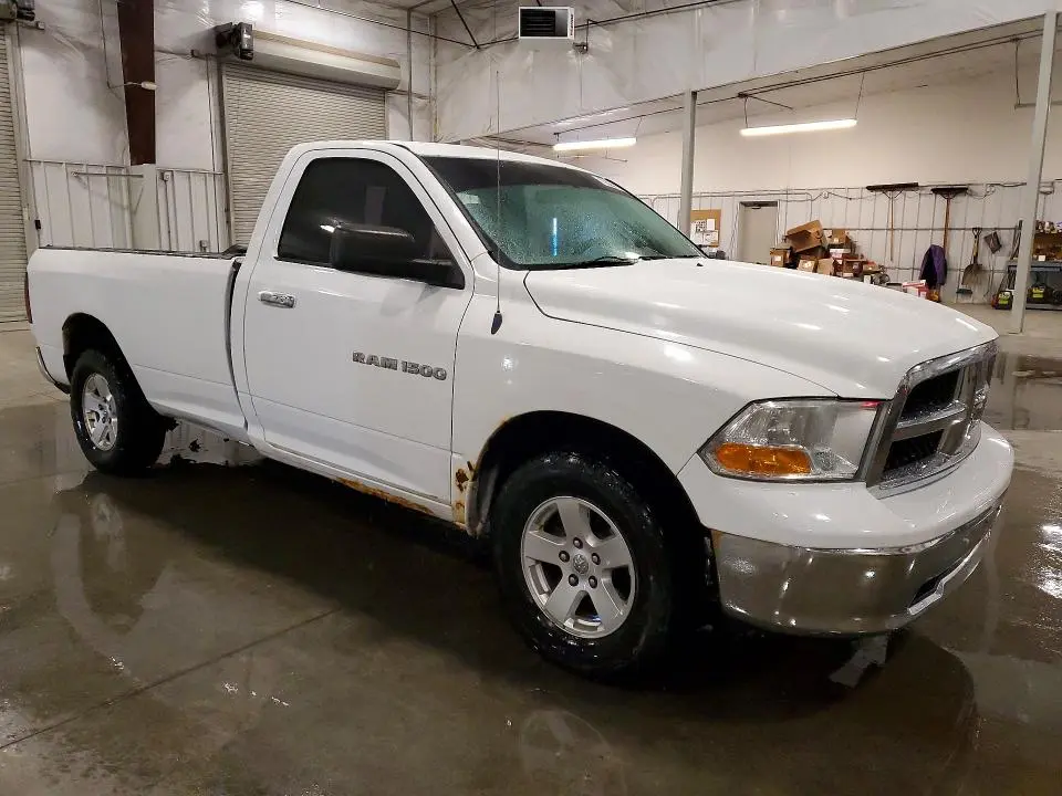 2012 DODGE RAM 1500 SLT  
