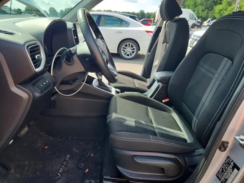 2021 HYUNDAI VENUE SEL  
