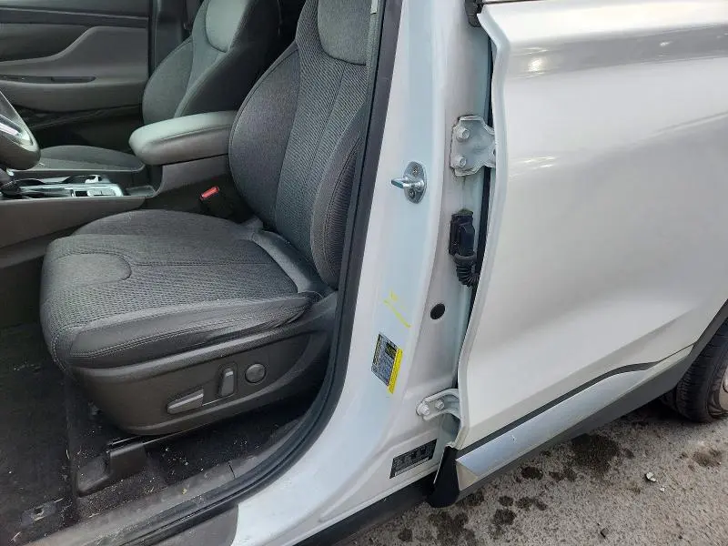 2019 HYUNDAI SANTA FE SEL 2.4L  