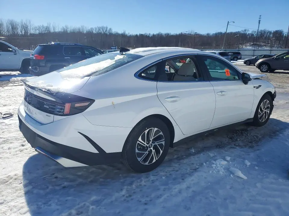 2026 HYUNDAI SONATA HYBRID  