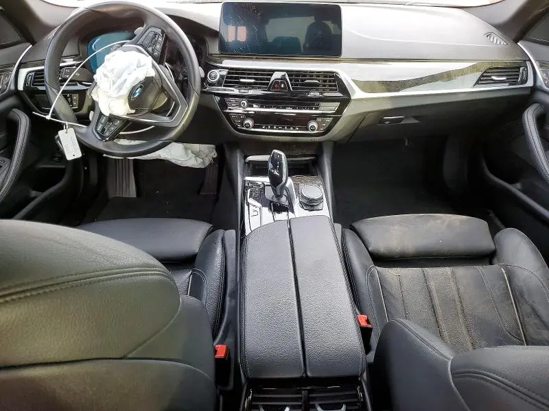 2023 BMW 530XE   