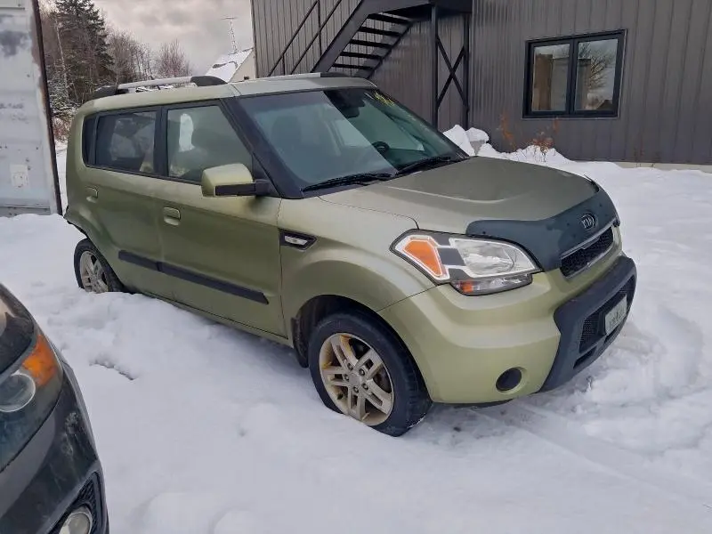 2010 KIA SOUL +  