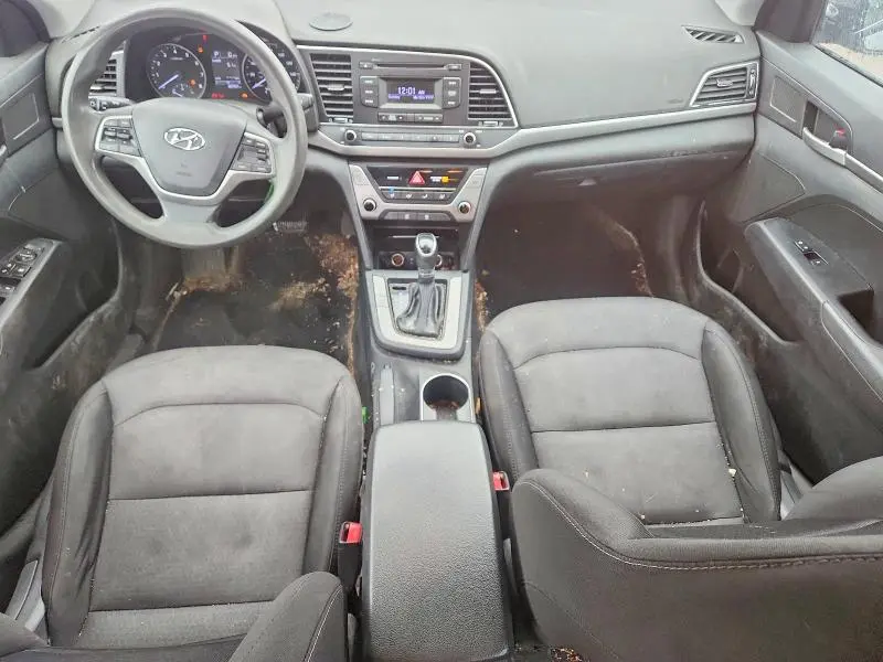 2018 HYUNDAI ELANTRA SE  