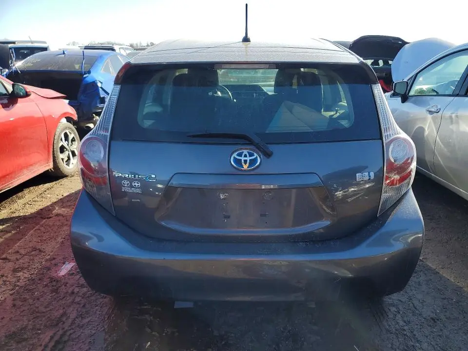 2013 TOYOTA PRIUS C   