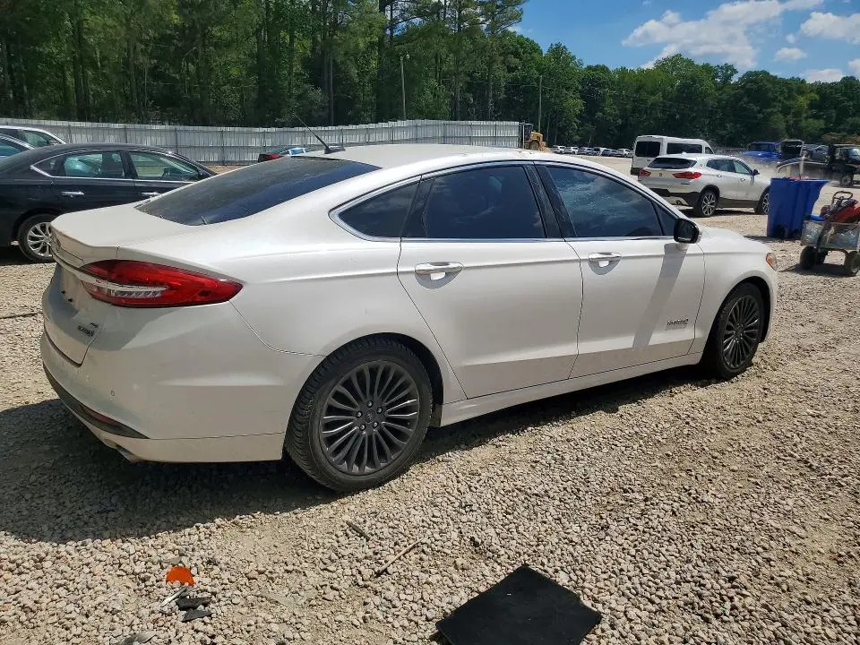 2017 FORD FUSION SE HYBRID  