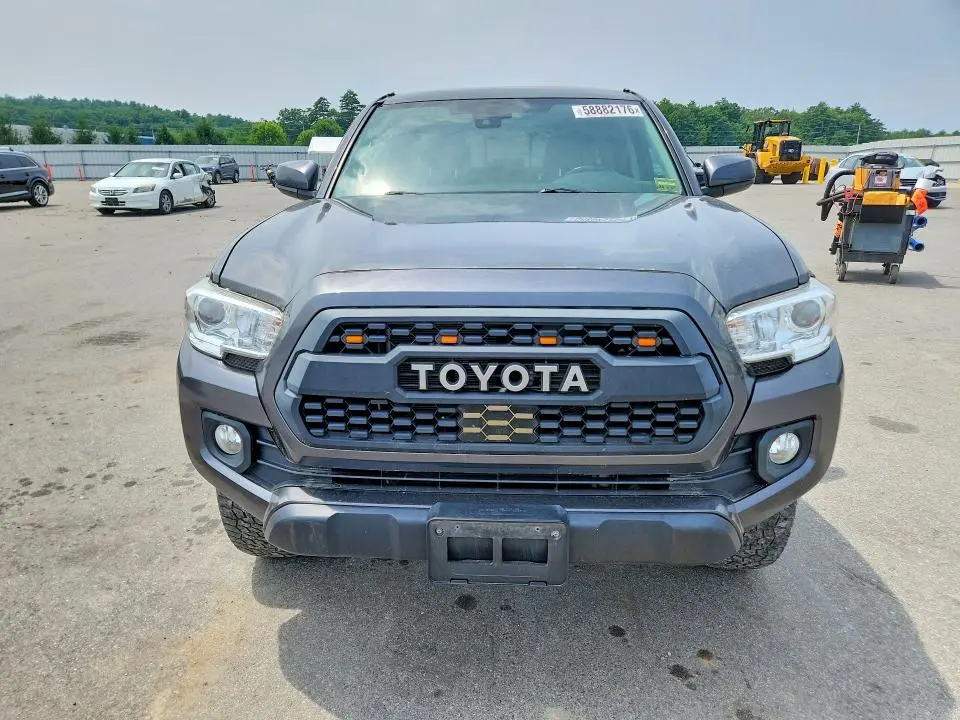 2019 TOYOTA TACOMA SR5 V6  