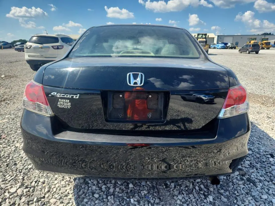 2010 HONDA ACCORD LX  