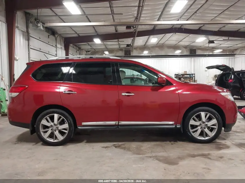 2016 NISSAN PATHFINDER PLATINUM