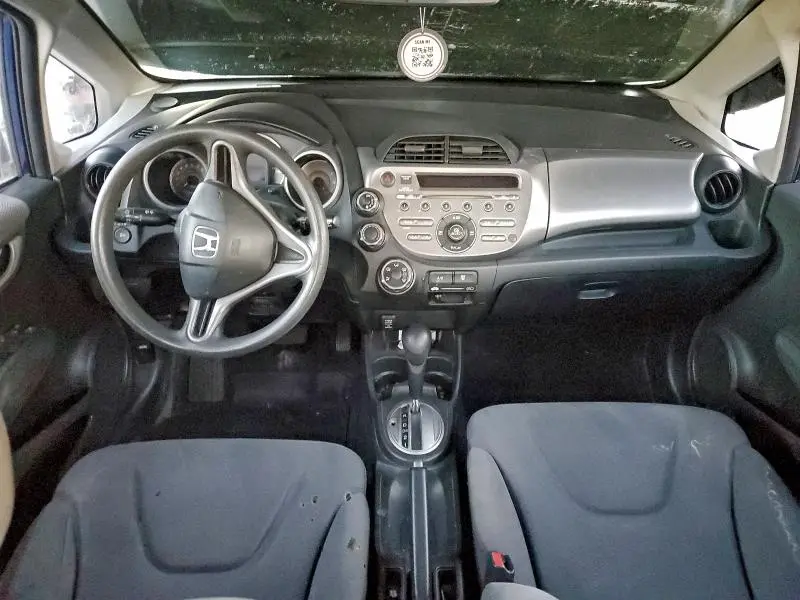 2010 HONDA FIT   