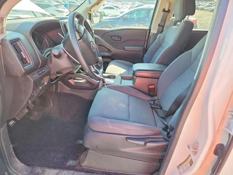 2025 NISSAN FRONTIER S  