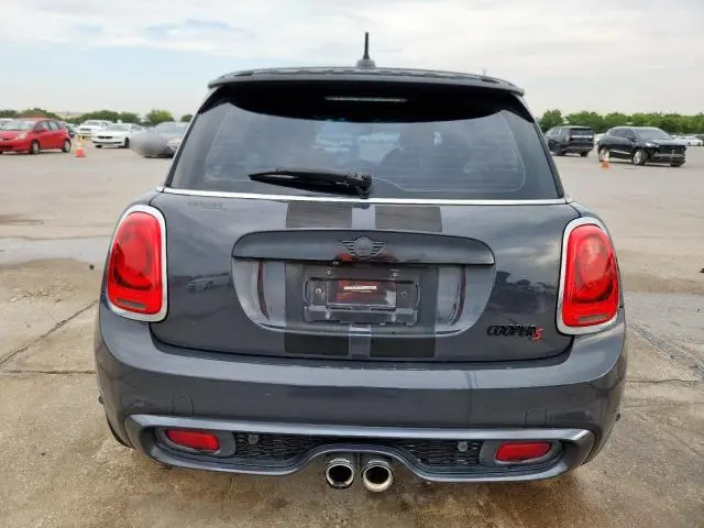 2018 MINI COOPER S  