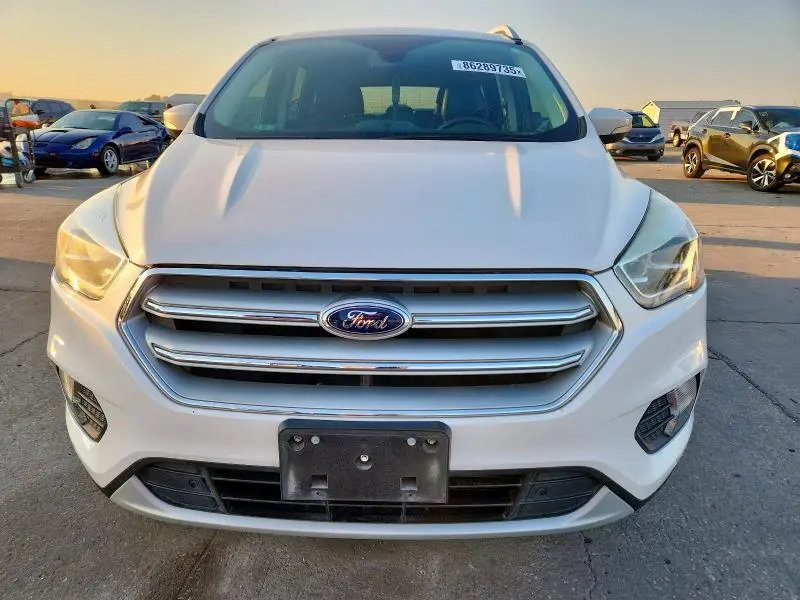2018 FORD ESCAPE TITANIUM  