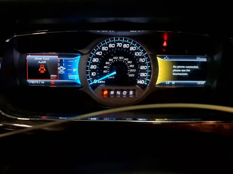 2016 FORD TAURUS LIMITED  