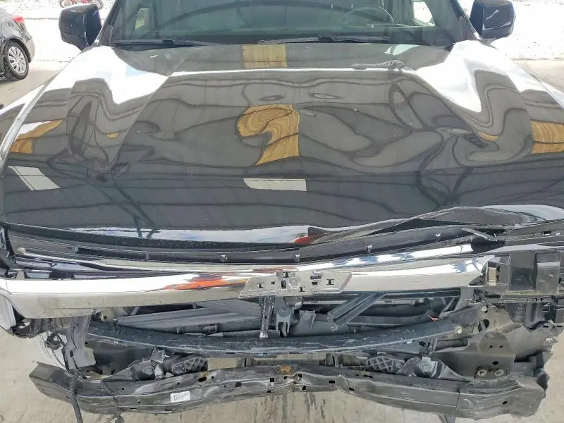 2025 CHEVROLET SUBURBAN K1500 LT  