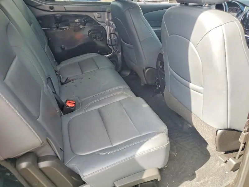 2021 CHEVROLET TRAVERSE LT  