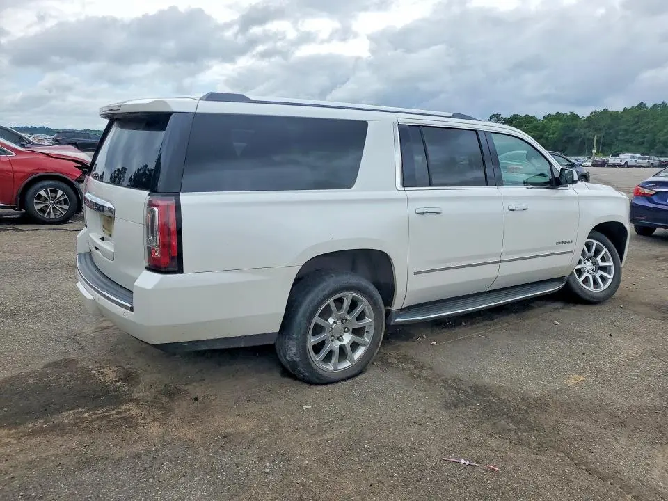 2018 GMC YUKON XL DENALI  