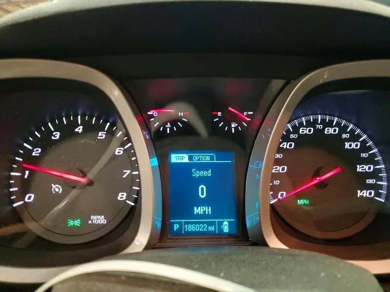 2017 CHEVROLET EQUINOX LT  