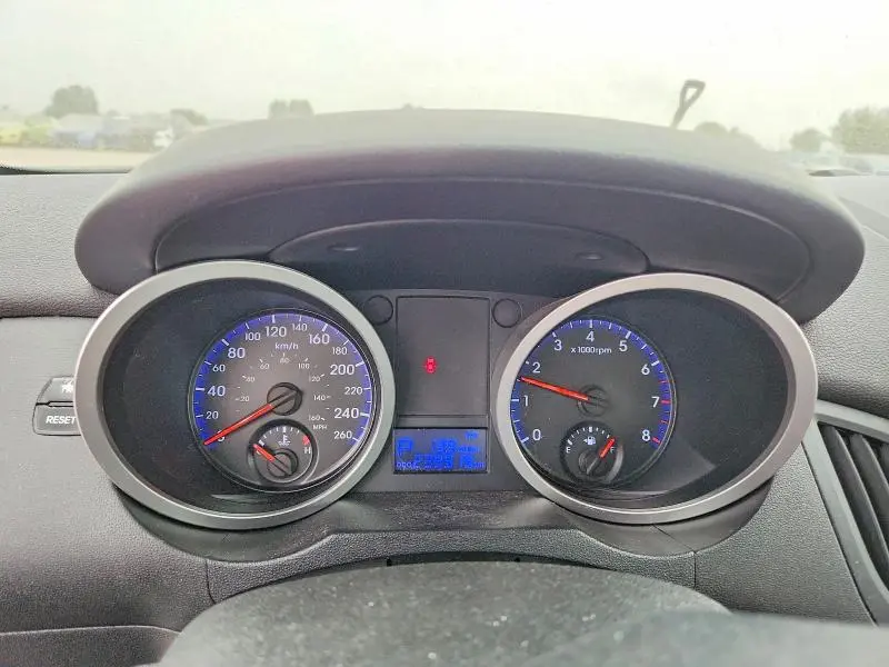 2010 HYUNDAI GENESIS   