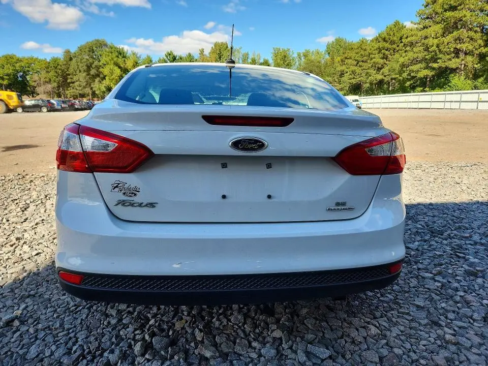 2013 FORD FOCUS SE  