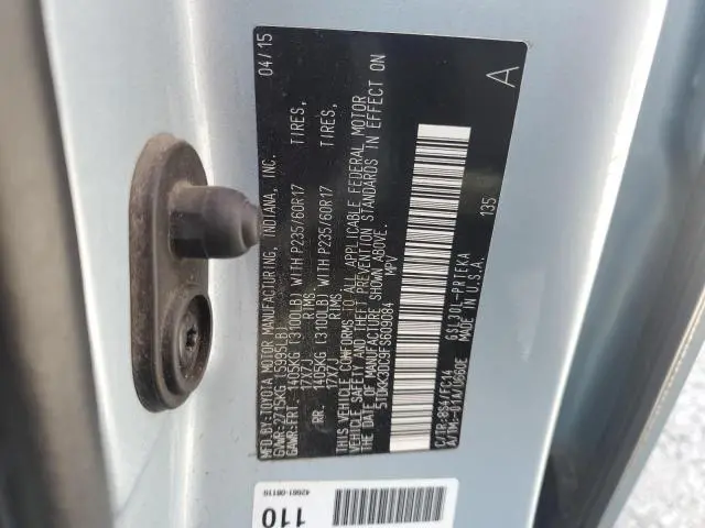2015 TOYOTA SIENNA LE  