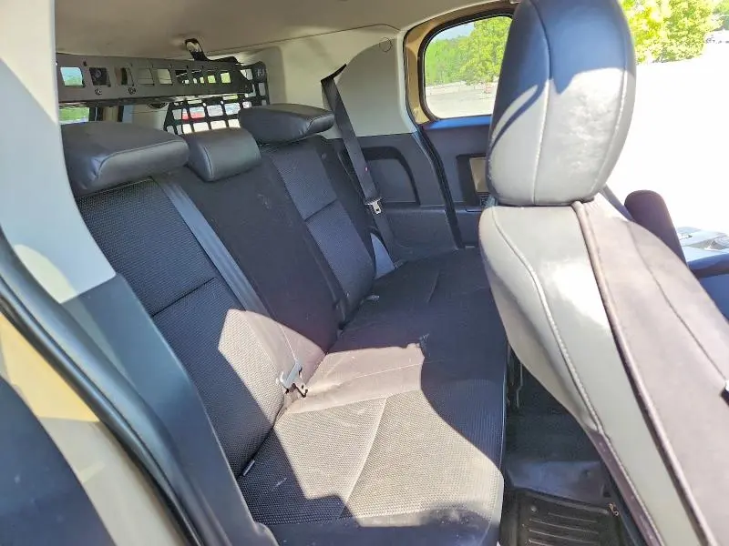 2013 TOYOTA FJ CRUISER BASE  