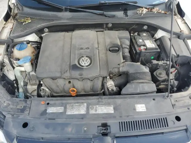 2012 VOLKSWAGEN PASSAT S  