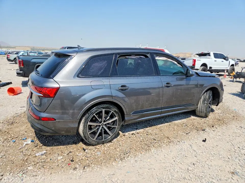 2021 AUDI Q7 PRESTIGE  