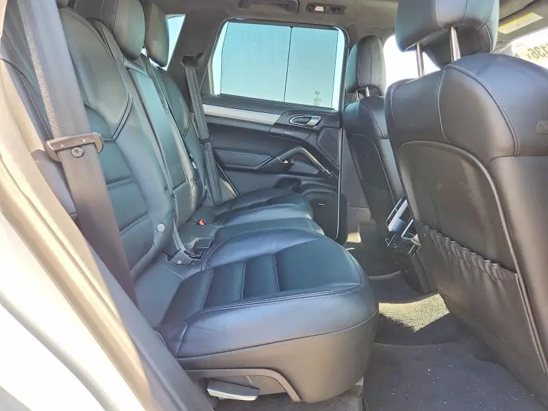 2015 PORSCHE CAYENNE TURBO  