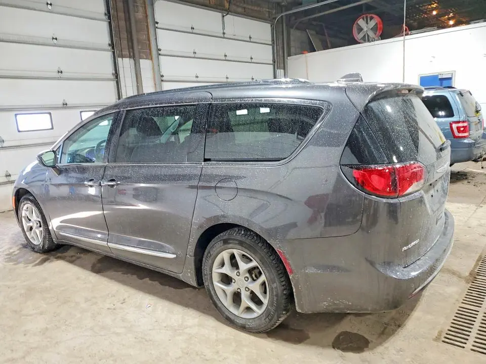 2019 CHRYSLER PACIFICA TOURING L PLUS  